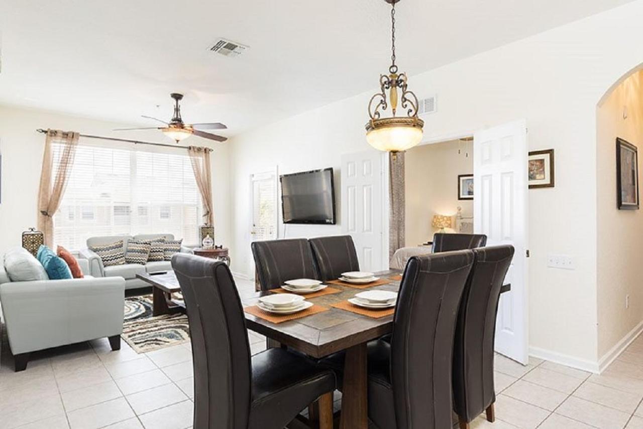 Luxurious Condo - Just 2 Miles From Disney #404 Orlando Kültér fotó