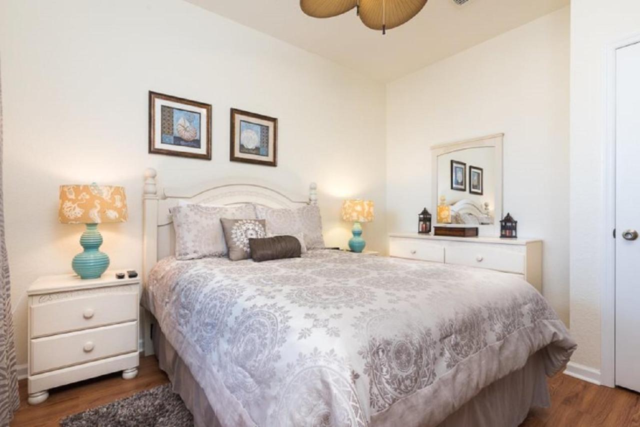 Luxurious Condo - Just 2 Miles From Disney #404 Orlando Kültér fotó