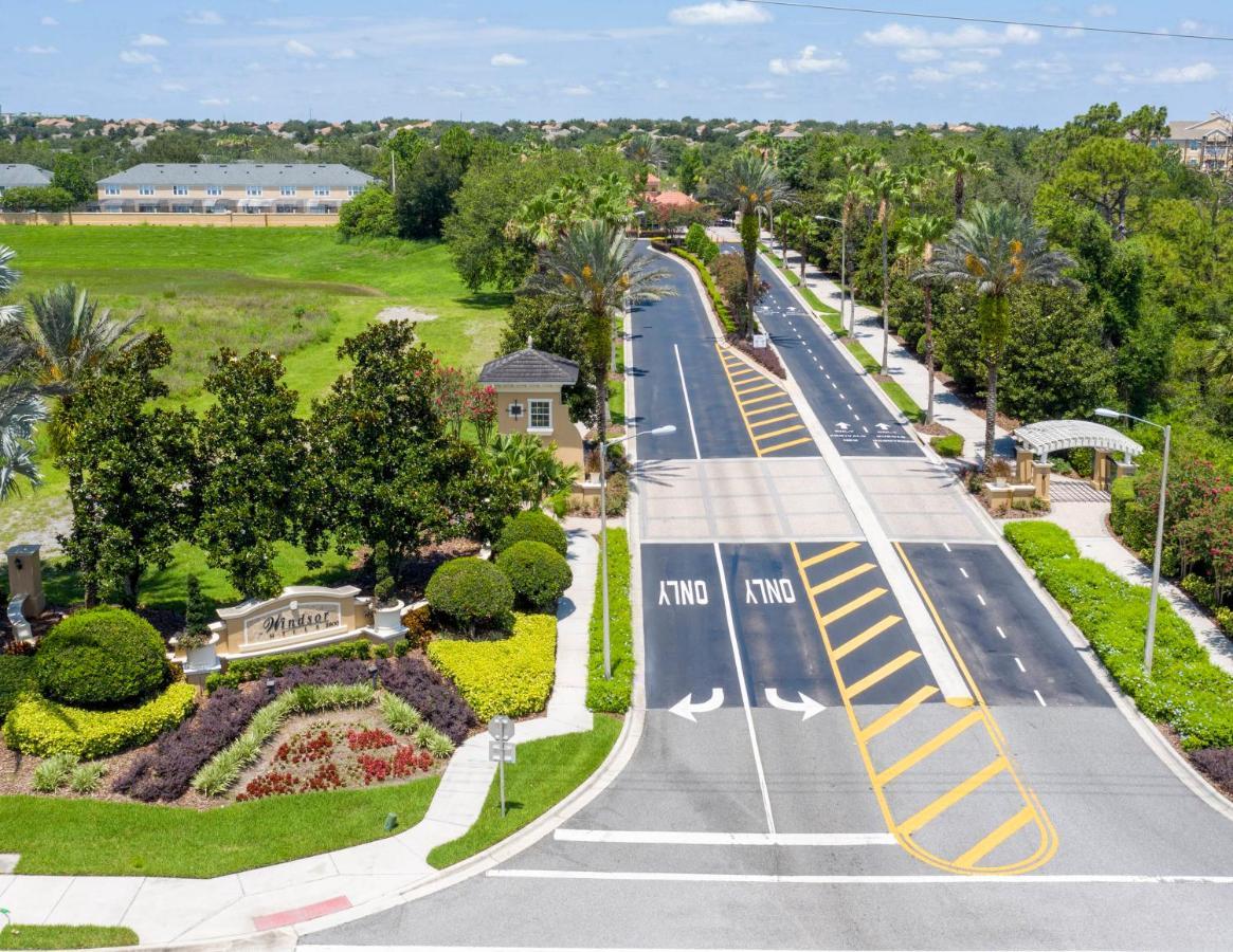 Luxurious Condo - Just 2 Miles From Disney #404 Orlando Kültér fotó