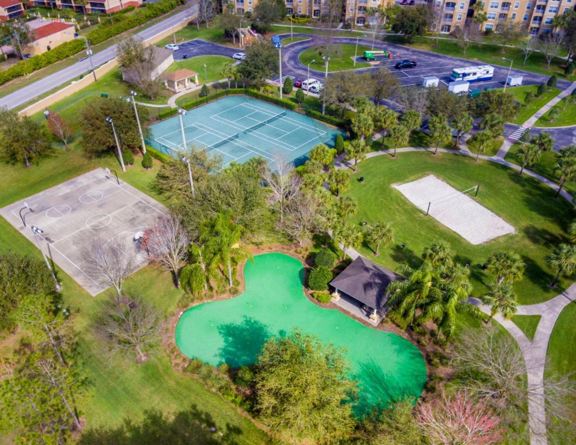 Luxurious Condo - Just 2 Miles From Disney #404 Orlando Kültér fotó